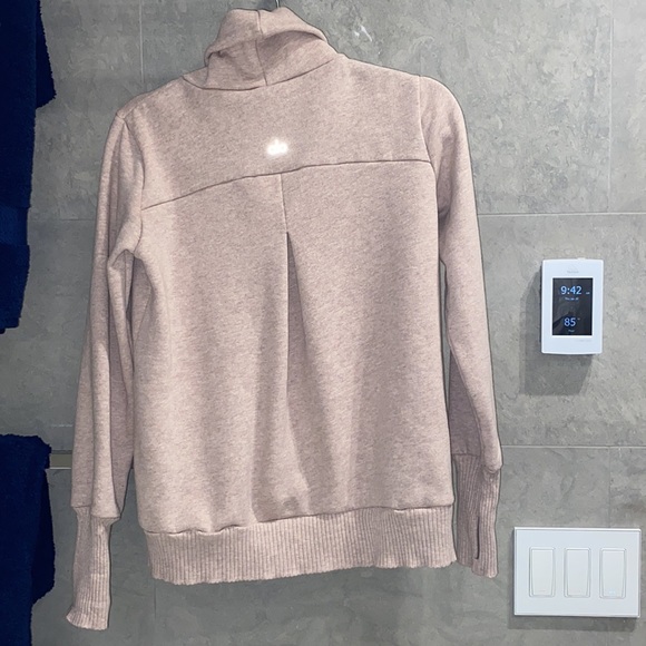 ALO Yoga Haze Long Sleeve - Picture 3 of 3